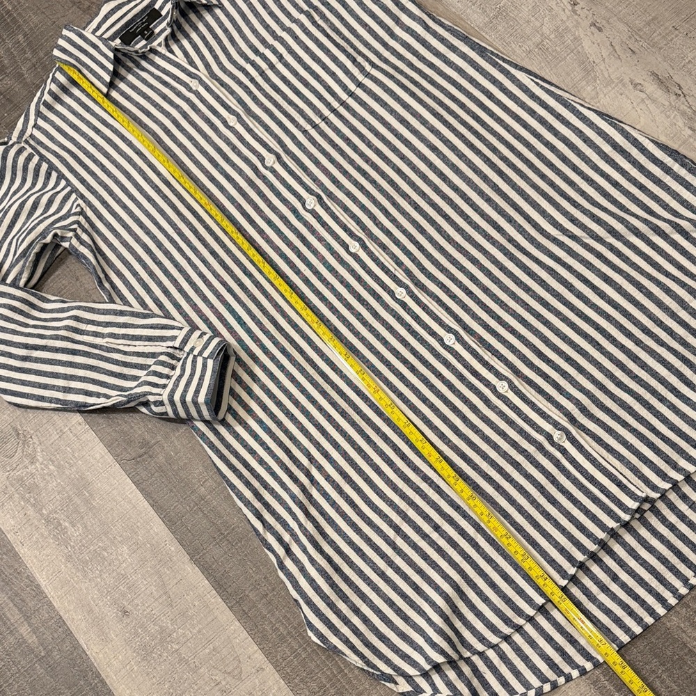 BANANA Republic Factory Gray and White Striped Long Sleeve Dress - Picture 9 of 12